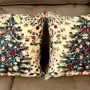 2/Festive Holiday Tree Throw Pillows